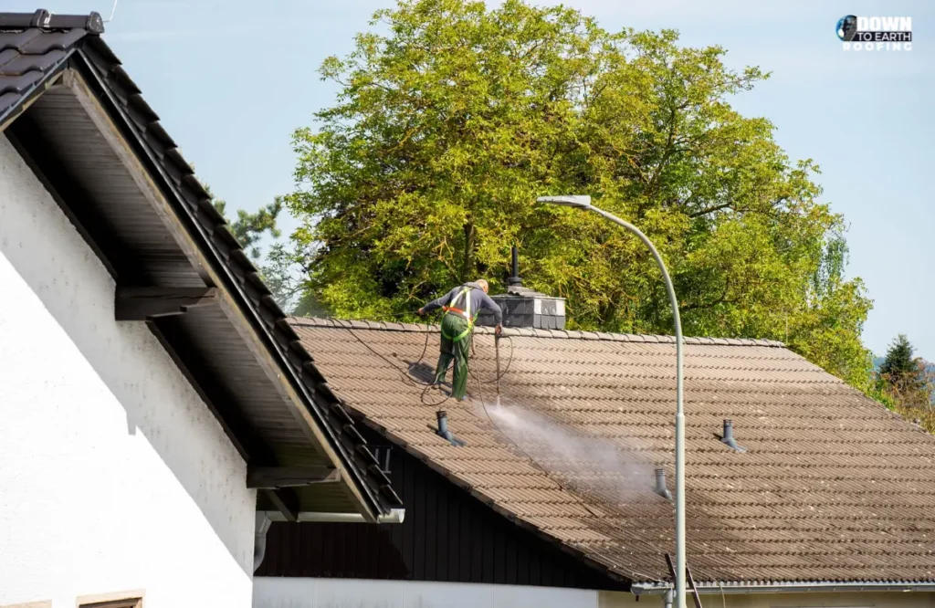 Best Time of Year for Cleaning Roof Shingles